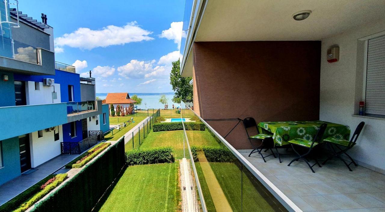 Elegant Apartman Шиофок Экстерьер фото